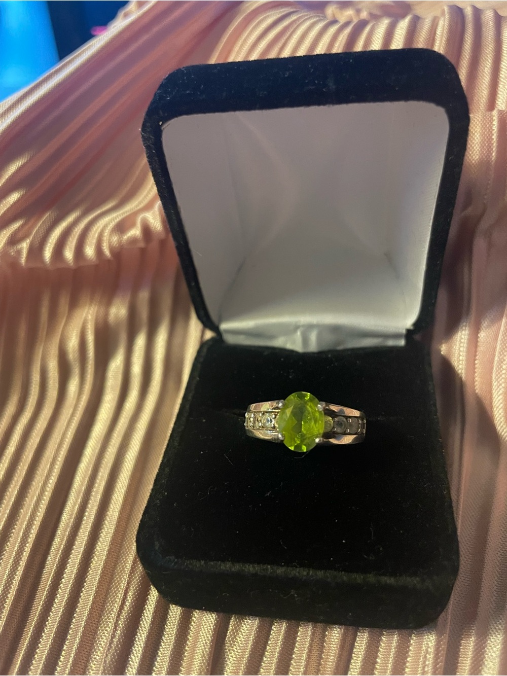 Green Peridot-Style Stone Sterling Silver Ring